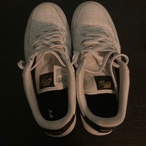 White/Black/Gold Nike Air Force 1. Mens 8.5 Women’s 10.